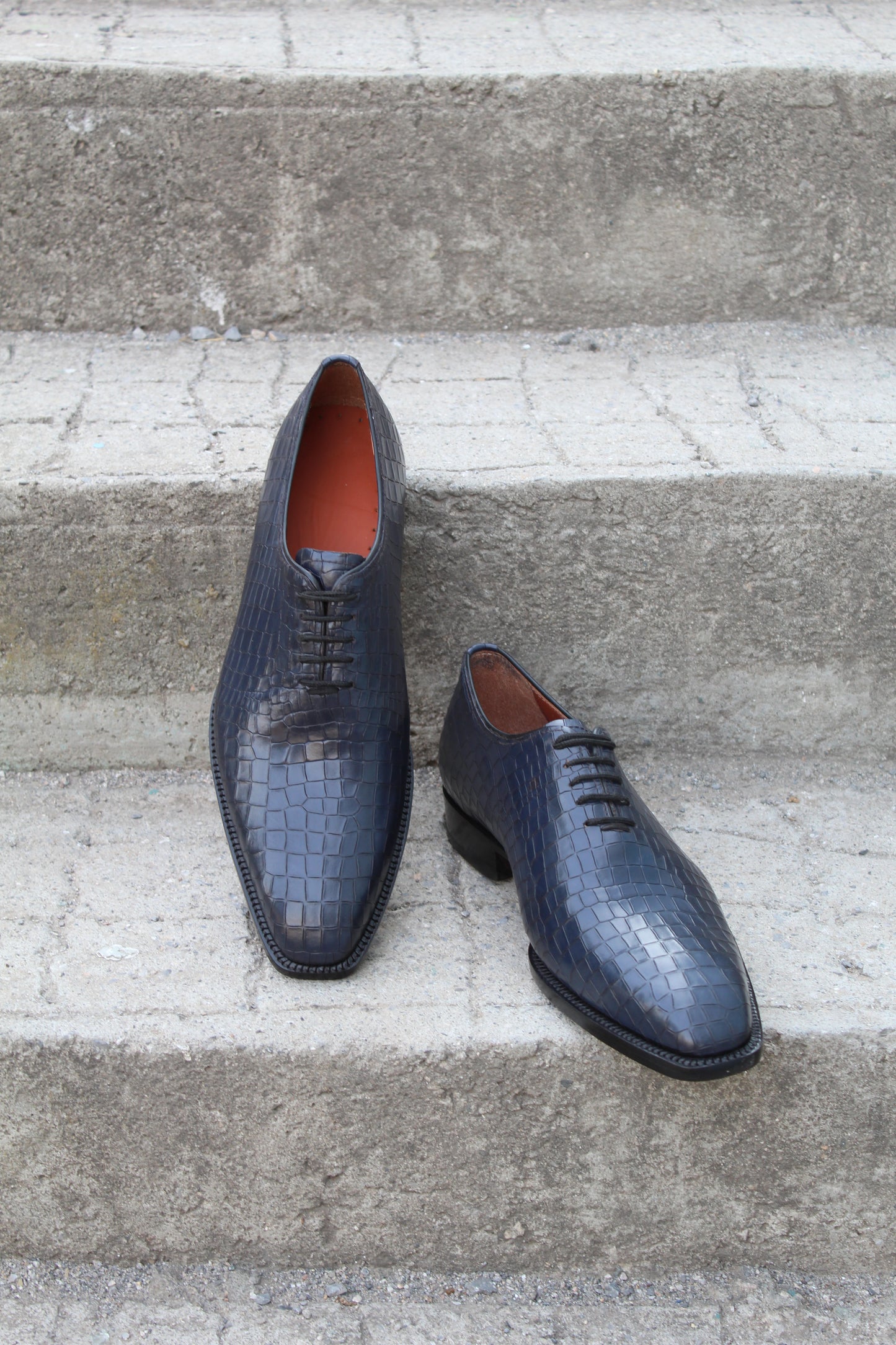 Handmade Men's Navy Blue Crocodile Leather Plain Oxford Dress Shoes