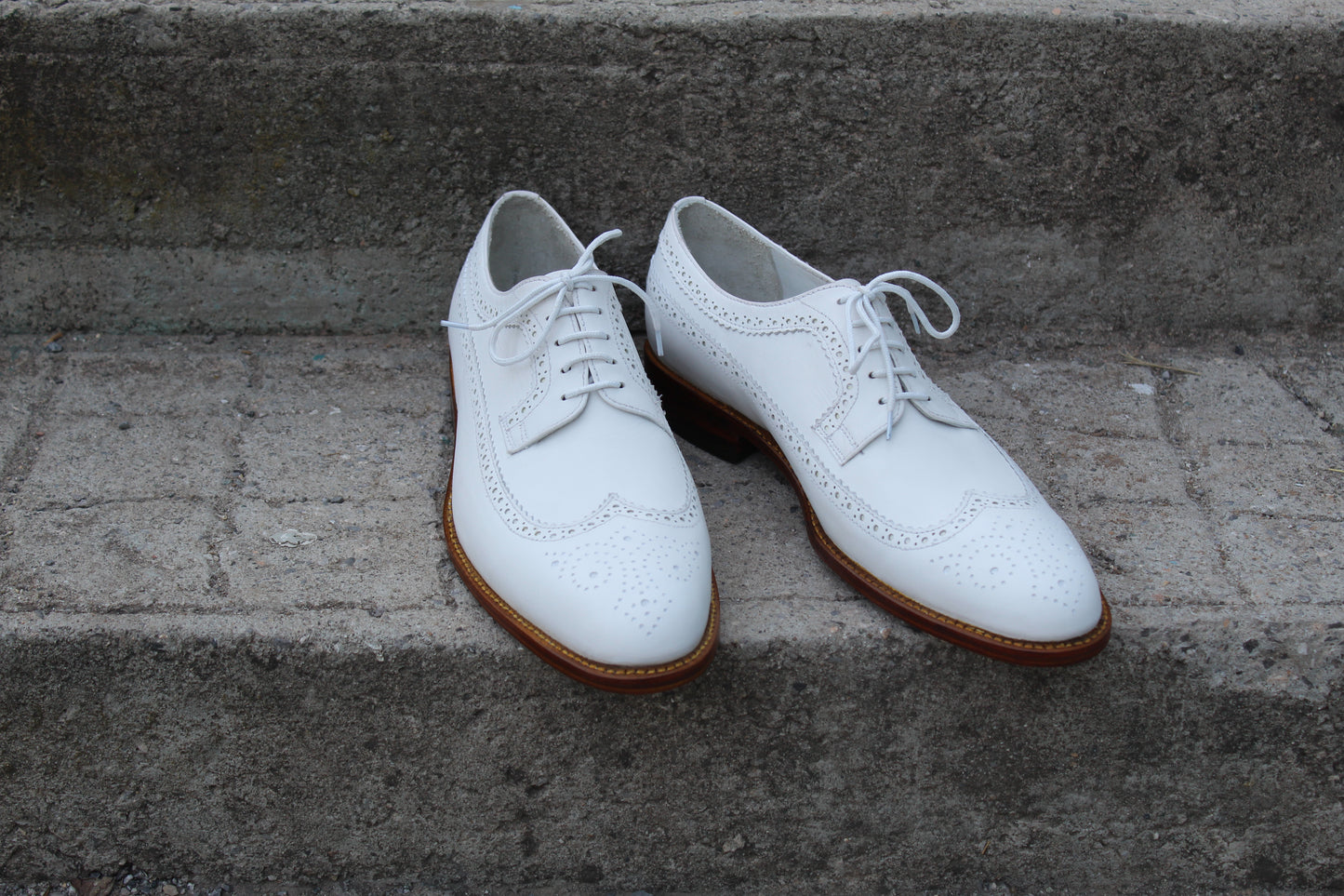 Handmade Men's Leather White Wingtip Derby Brogue Shoes