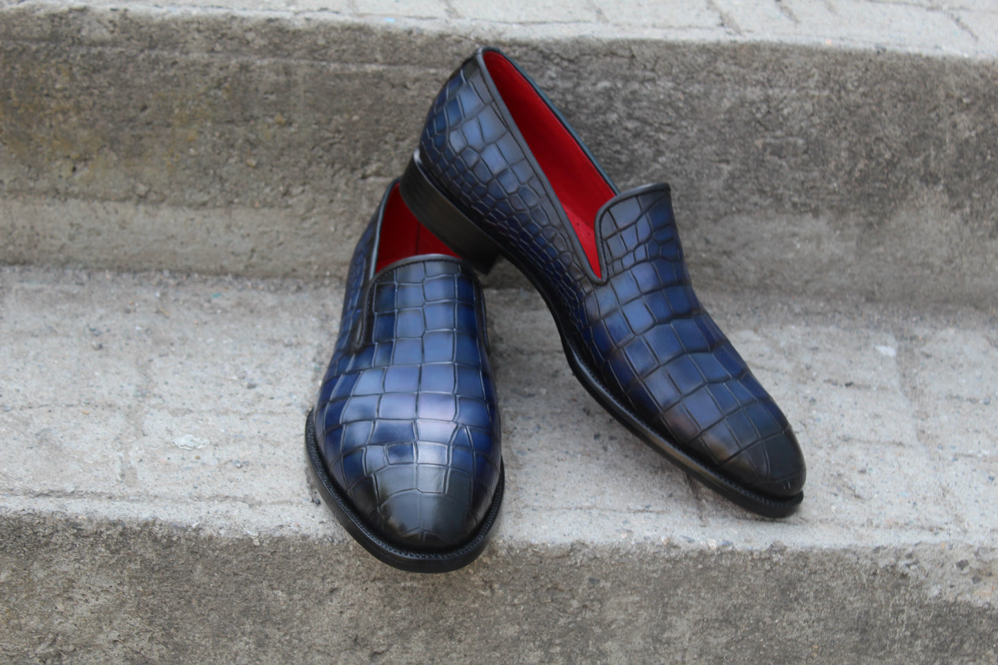 Handmade Men's Blue Crocodile Texture Leather Slip On Loafer Moccasin Shoes