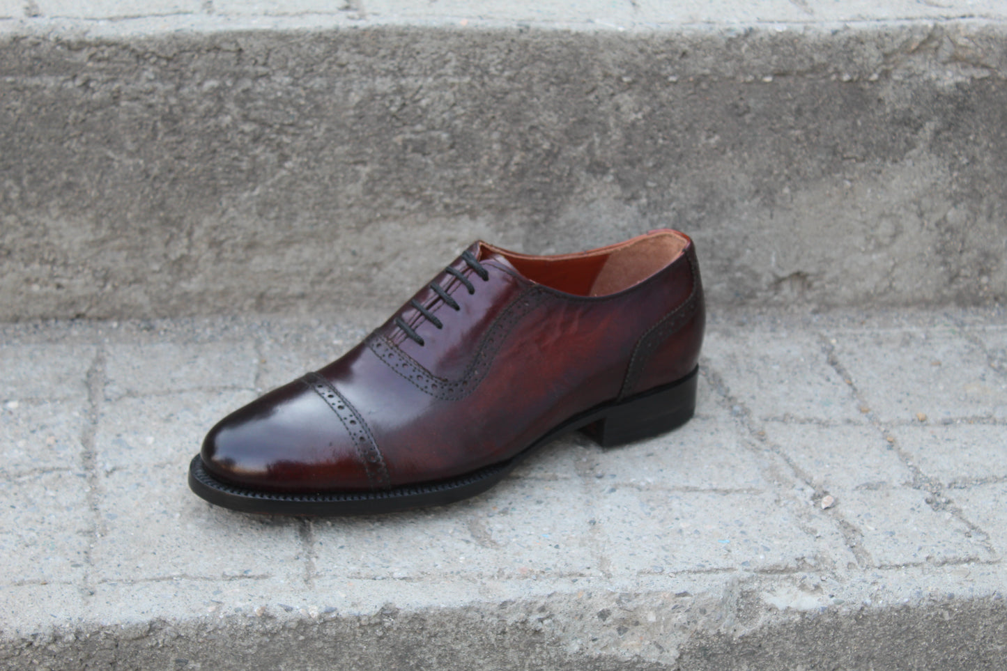 Handmade Men's Burgundy Calf Brown Leather Lace Up Cap Toe Oxford Shoes