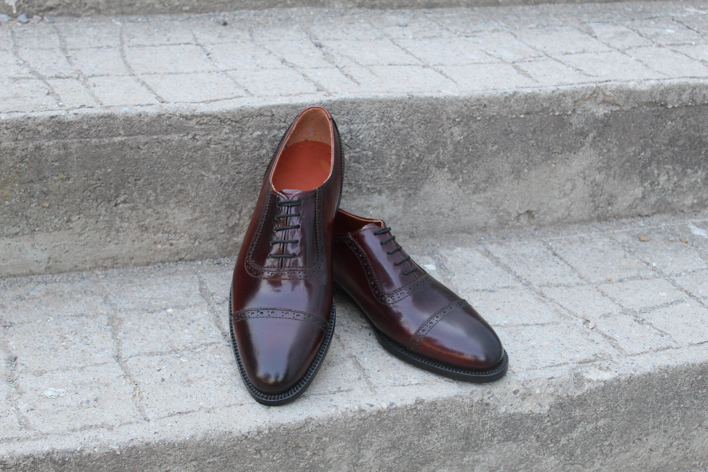 Handmade Men's Burgundy Calf Brown Leather Lace Up Cap Toe Oxford Shoes