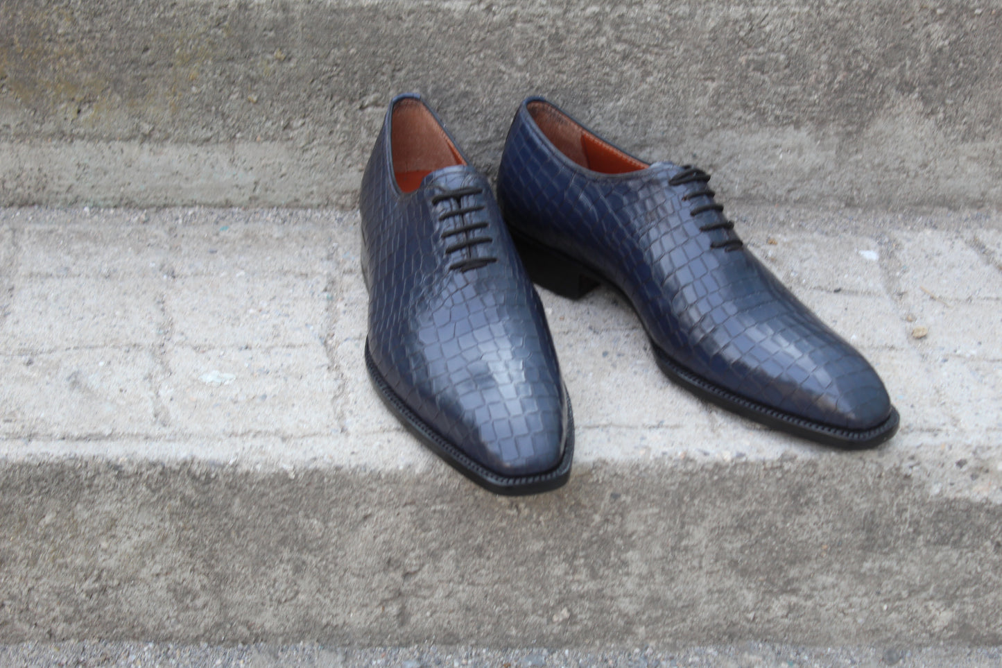 Handmade Men's Navy Blue Crocodile Leather Plain Oxford Dress Shoes