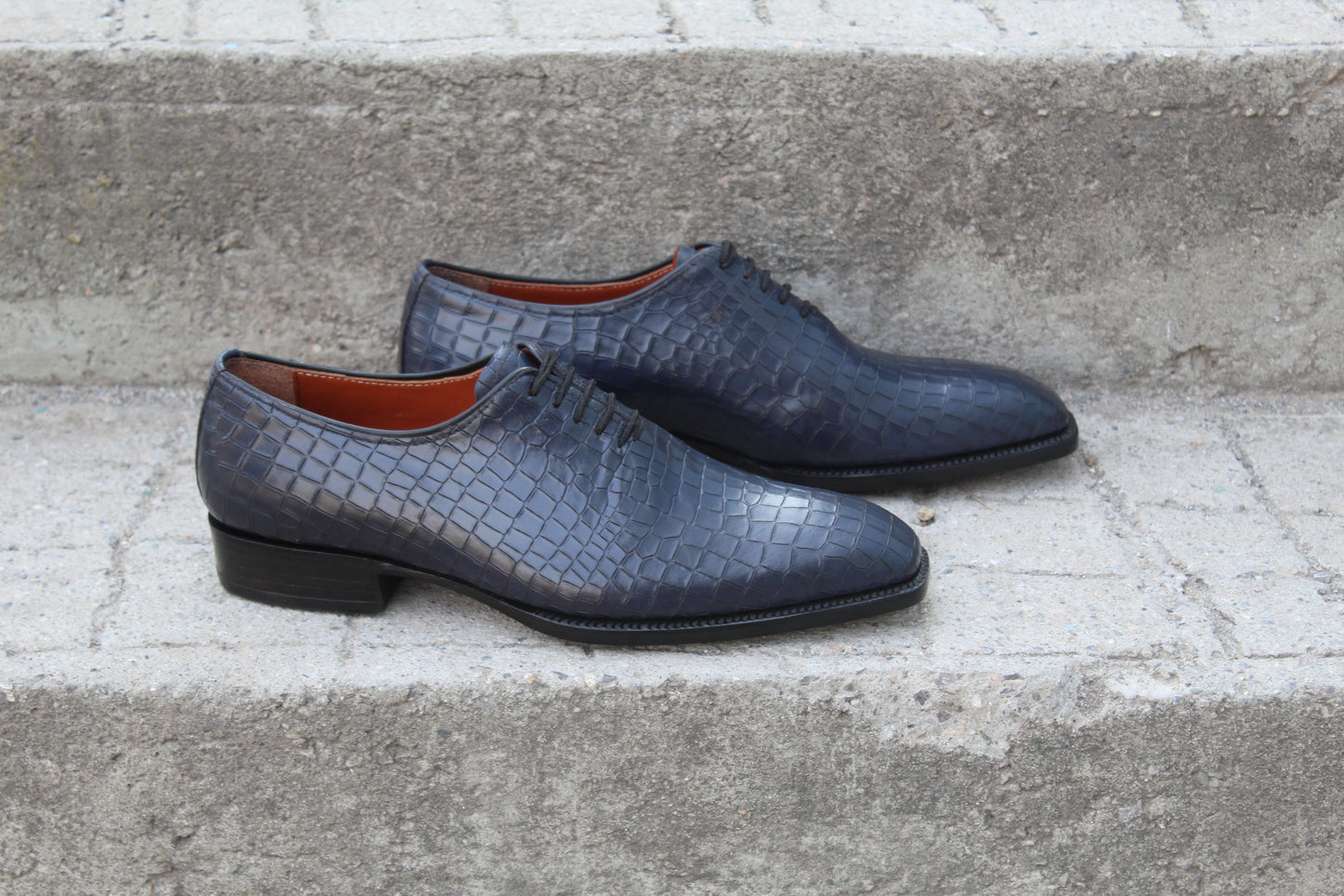 Handmade Men's Navy Blue Crocodile Leather Plain Oxford Dress Shoes
