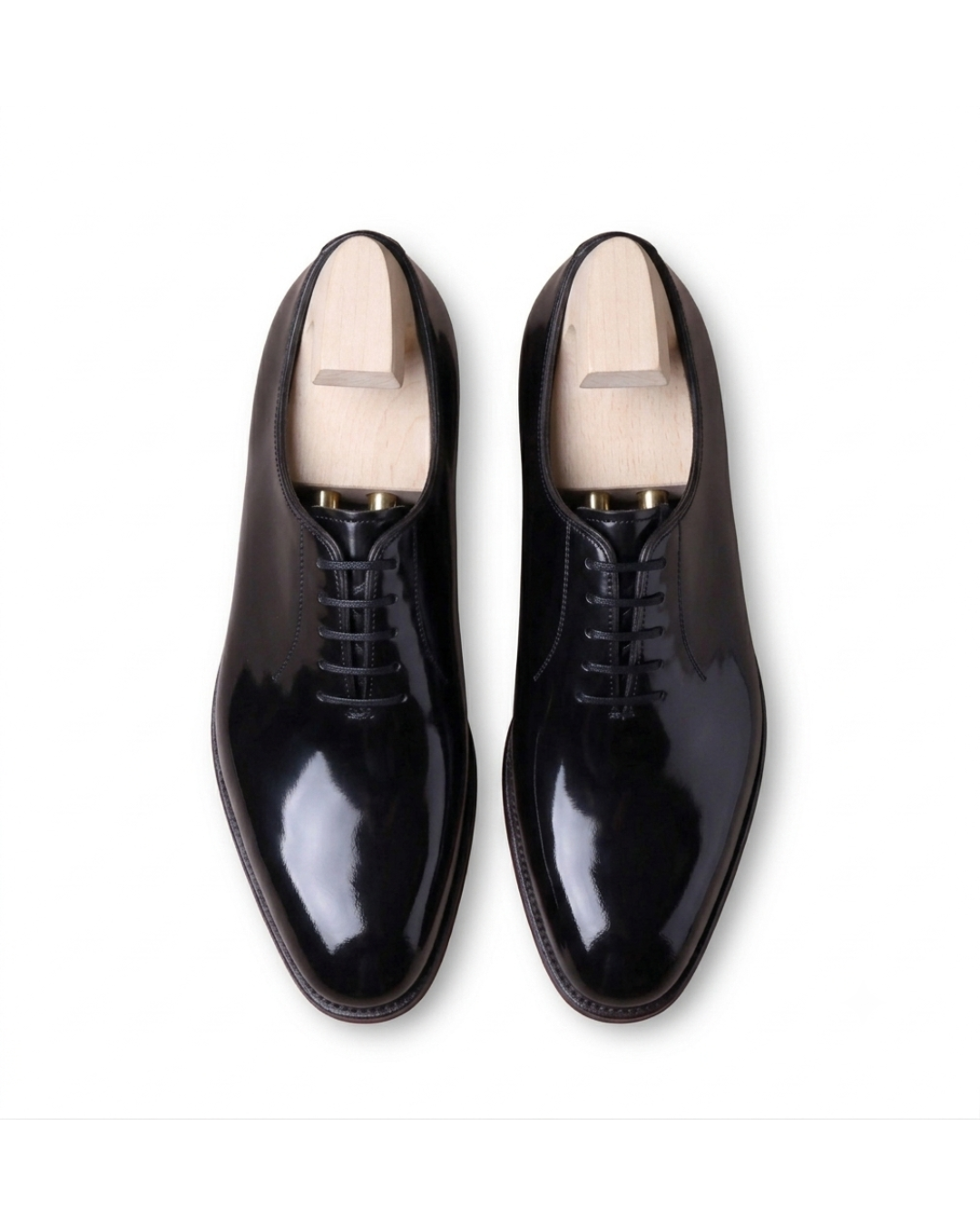 Handmade men's Scarlet-Bottom Sovereign leather Oxford shoes with scarlet sole